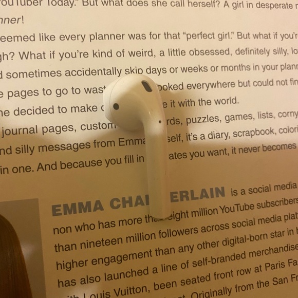 Single Left 2nd Generation Airpod